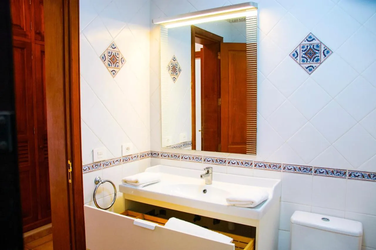 Villa Calamares With Heated Pool And Air Conditioning Playa Blanca