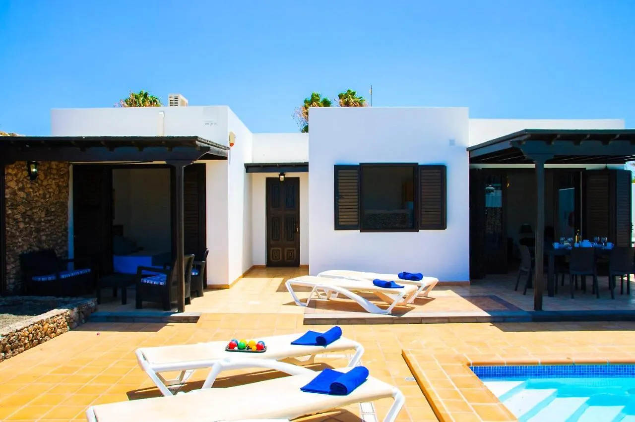 Villa Calamares With Heated Pool And Air Conditioning Playa Blanca  Playa Blanca (Lanzarote)